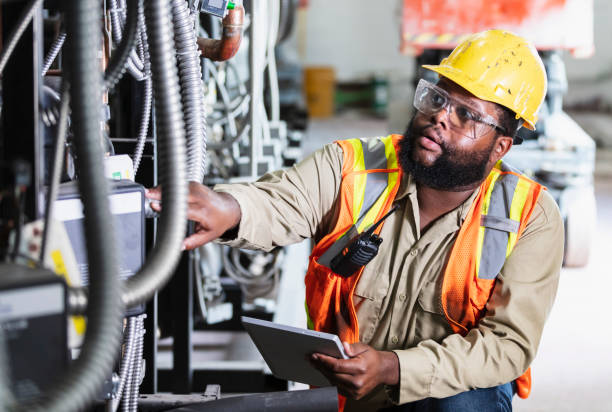 Best Affordable Electrician  in Cottage Grove, WI